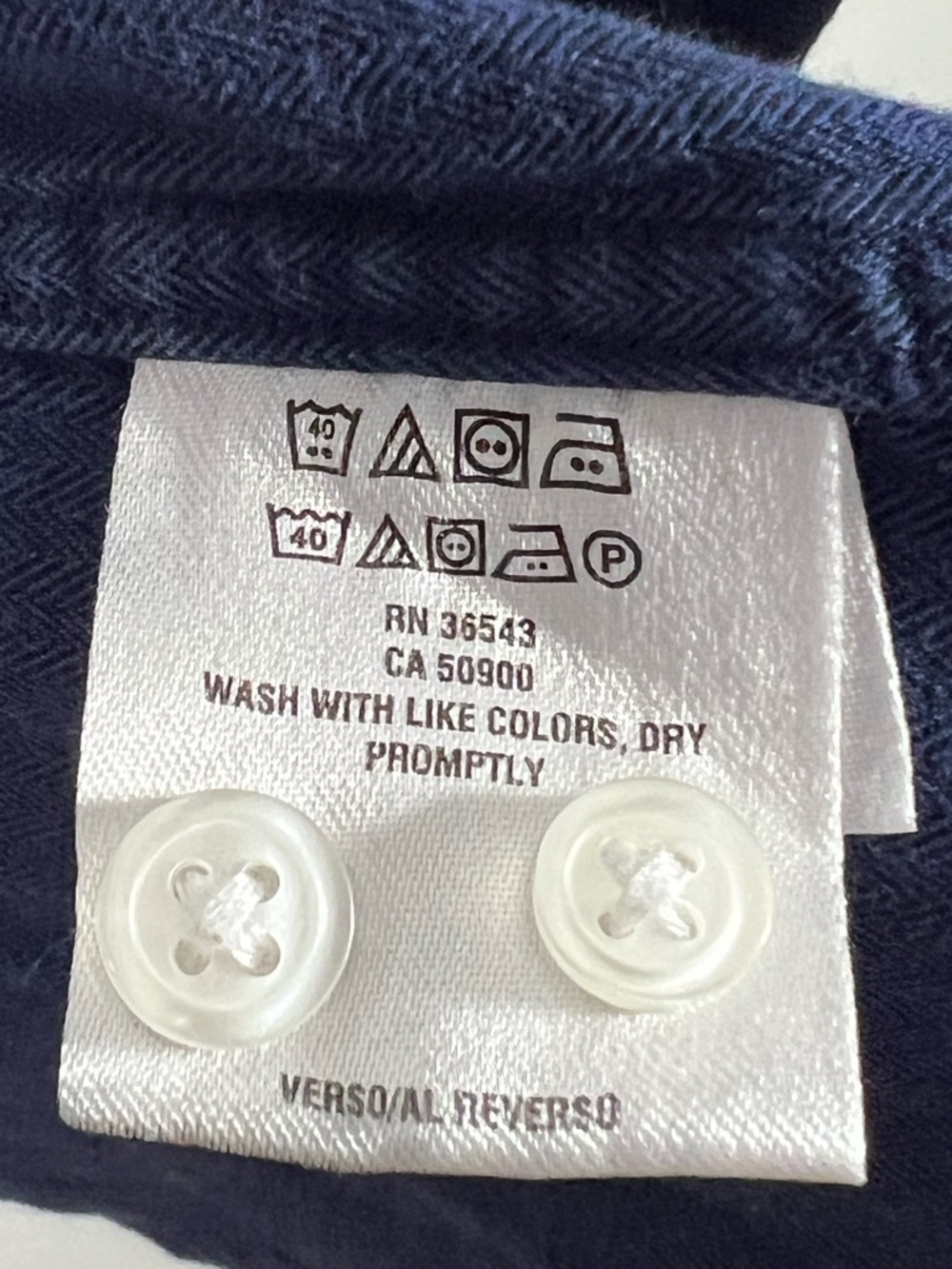 Tommy Hilfiger Men's Button-Down Slim Fit Shirt in Navy Blue - Picture 4 of 5